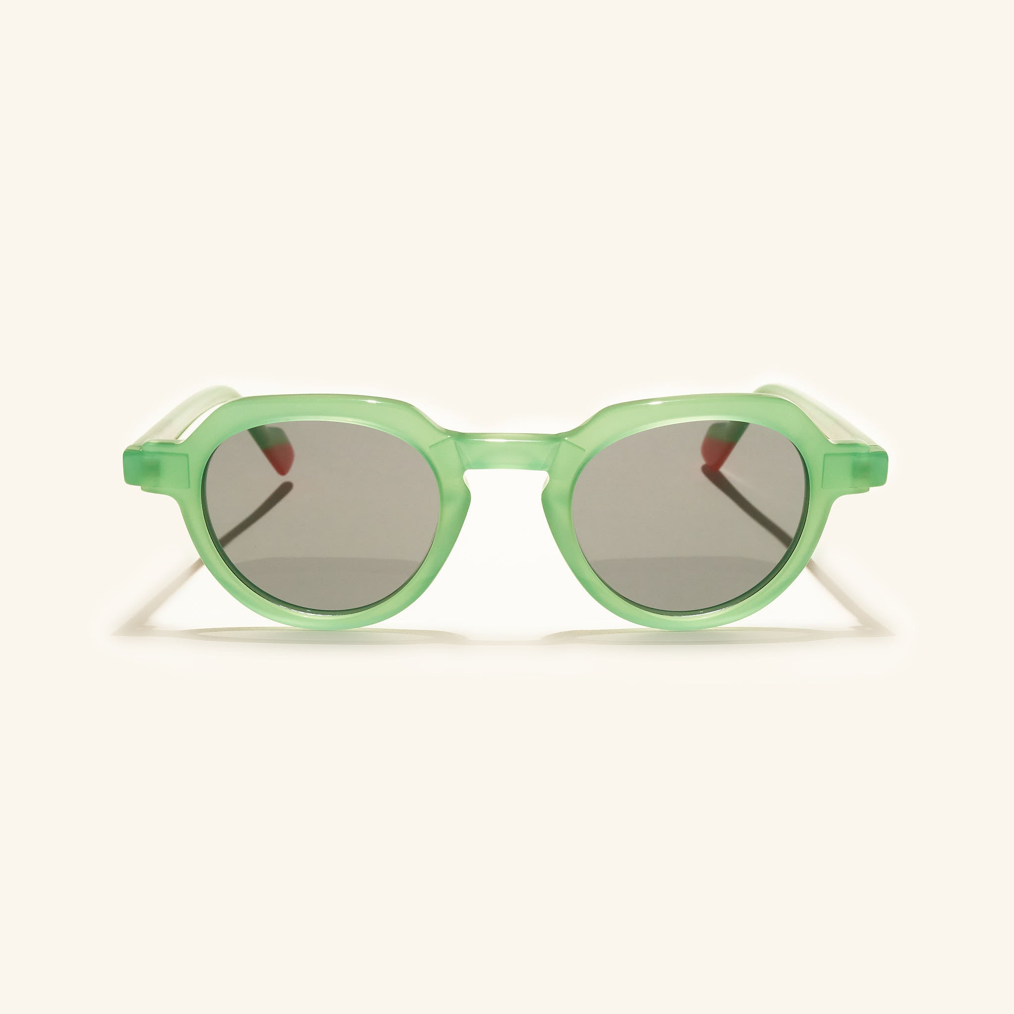 gafas de sol redondas#es:color_verde,en:color_green,it:colore_verde