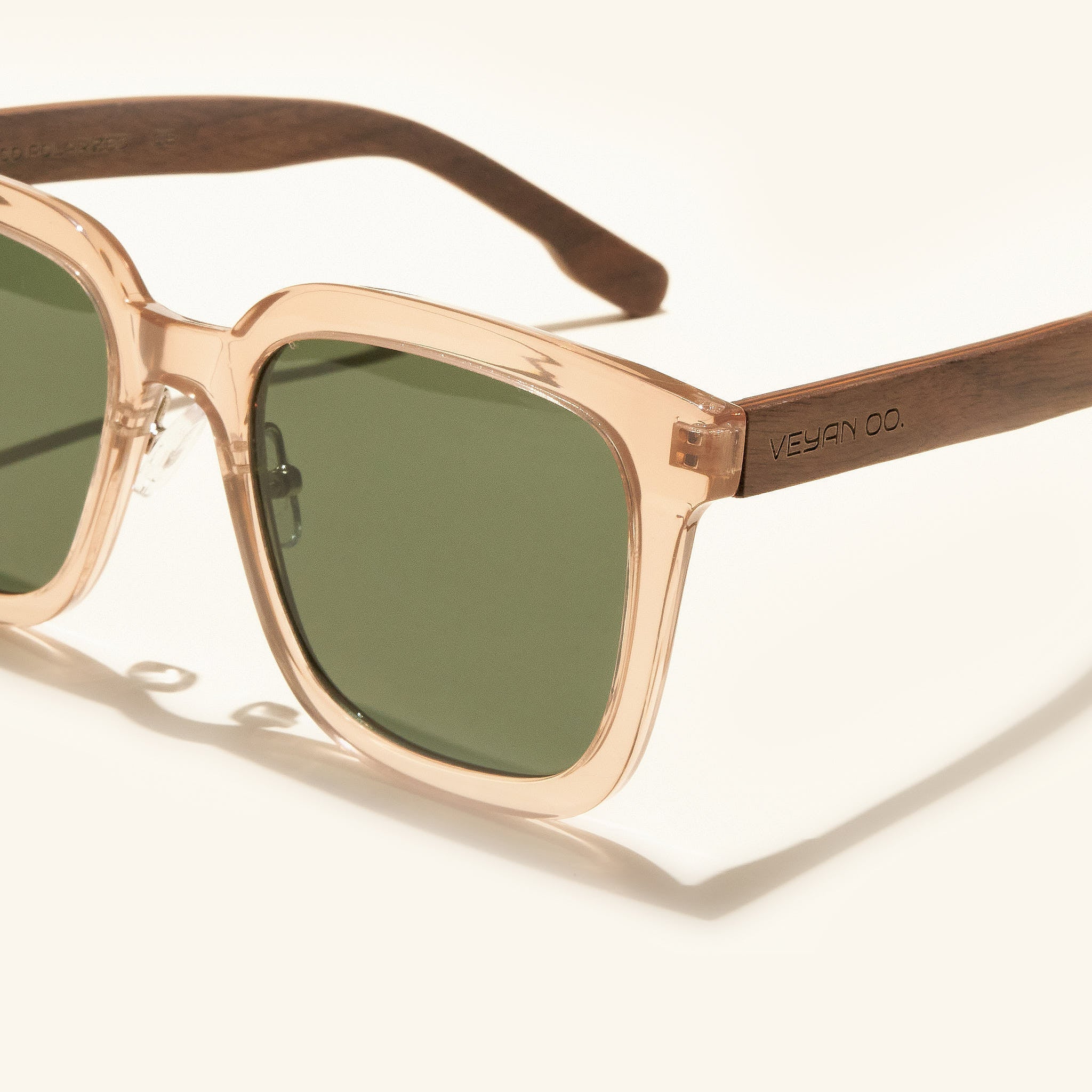 gafas de sol hombre#es:color_crema-transparente,en:color_beige-cristal,it:colore_beige-transparente