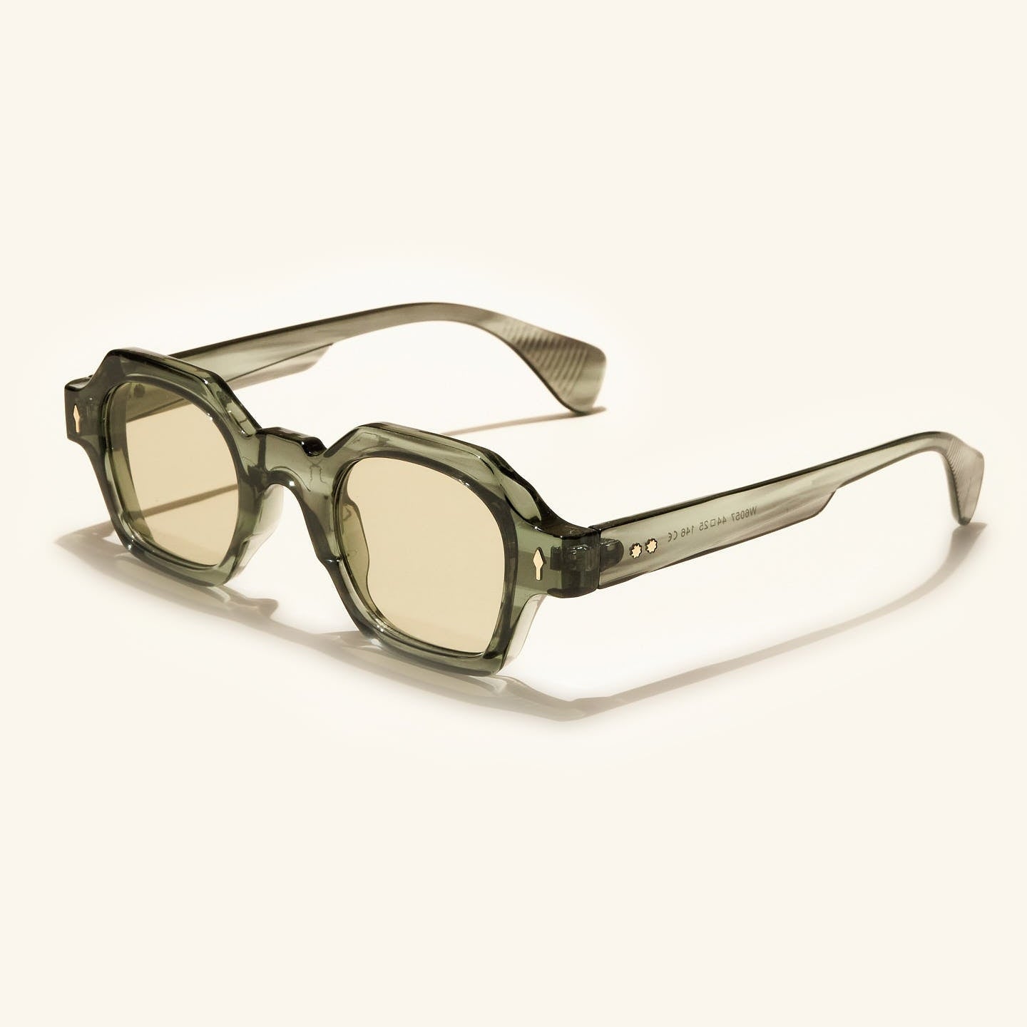 gafas de sol redondas#es:color_verde,en:color_green,it:colore_verde