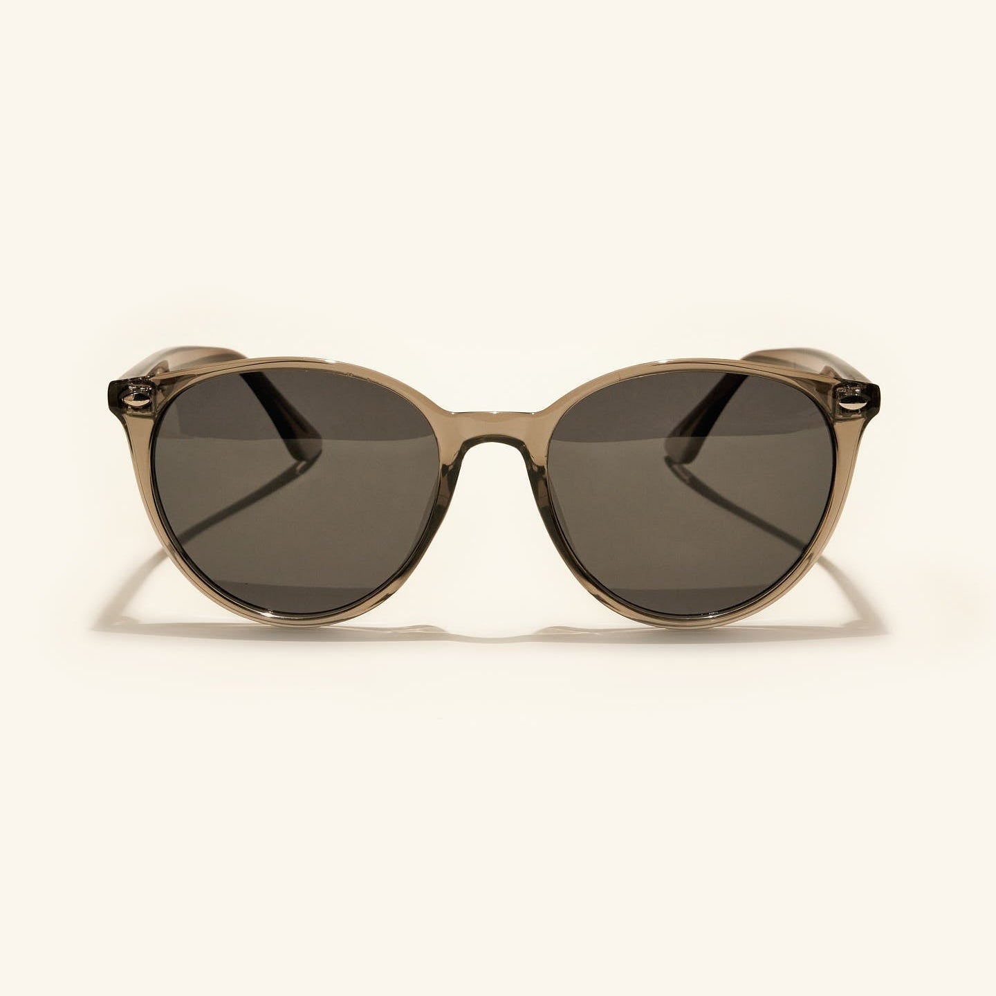 gafas de sol mujer#es:color_gris,en:color_gray,it:colore_grigio