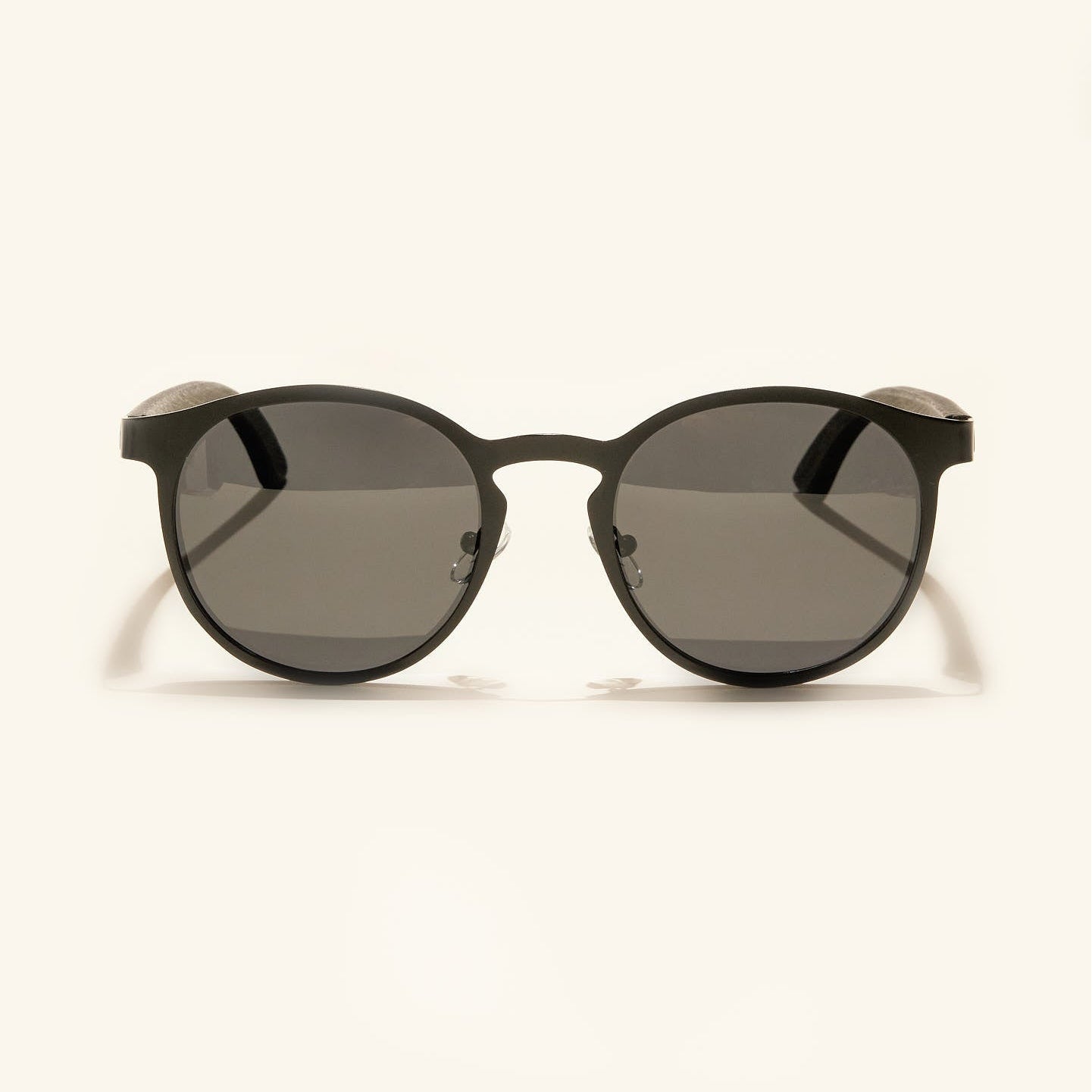 gafas de sol mujer#es:color_negro,en:color_black,it:colore_nero