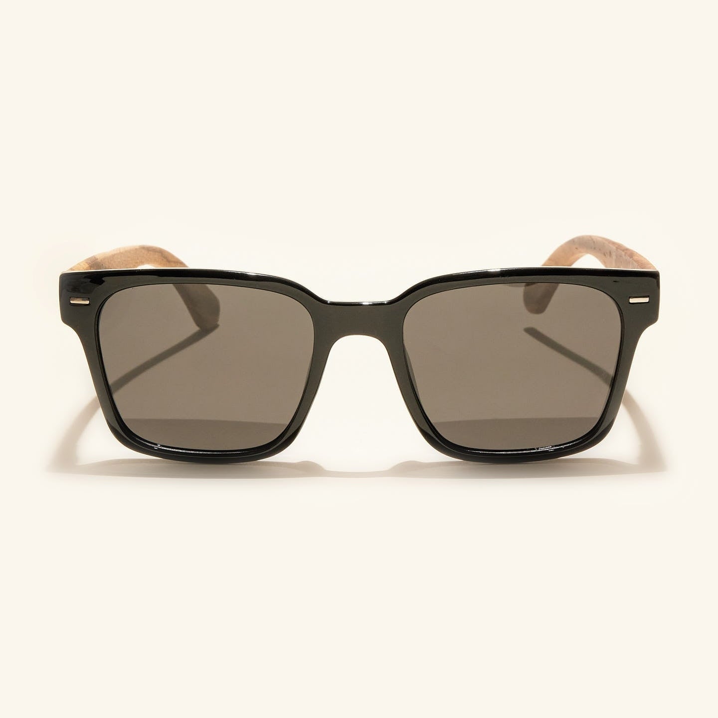 gafas de sol#es:color_negro,en:color_black,it:colore_nero