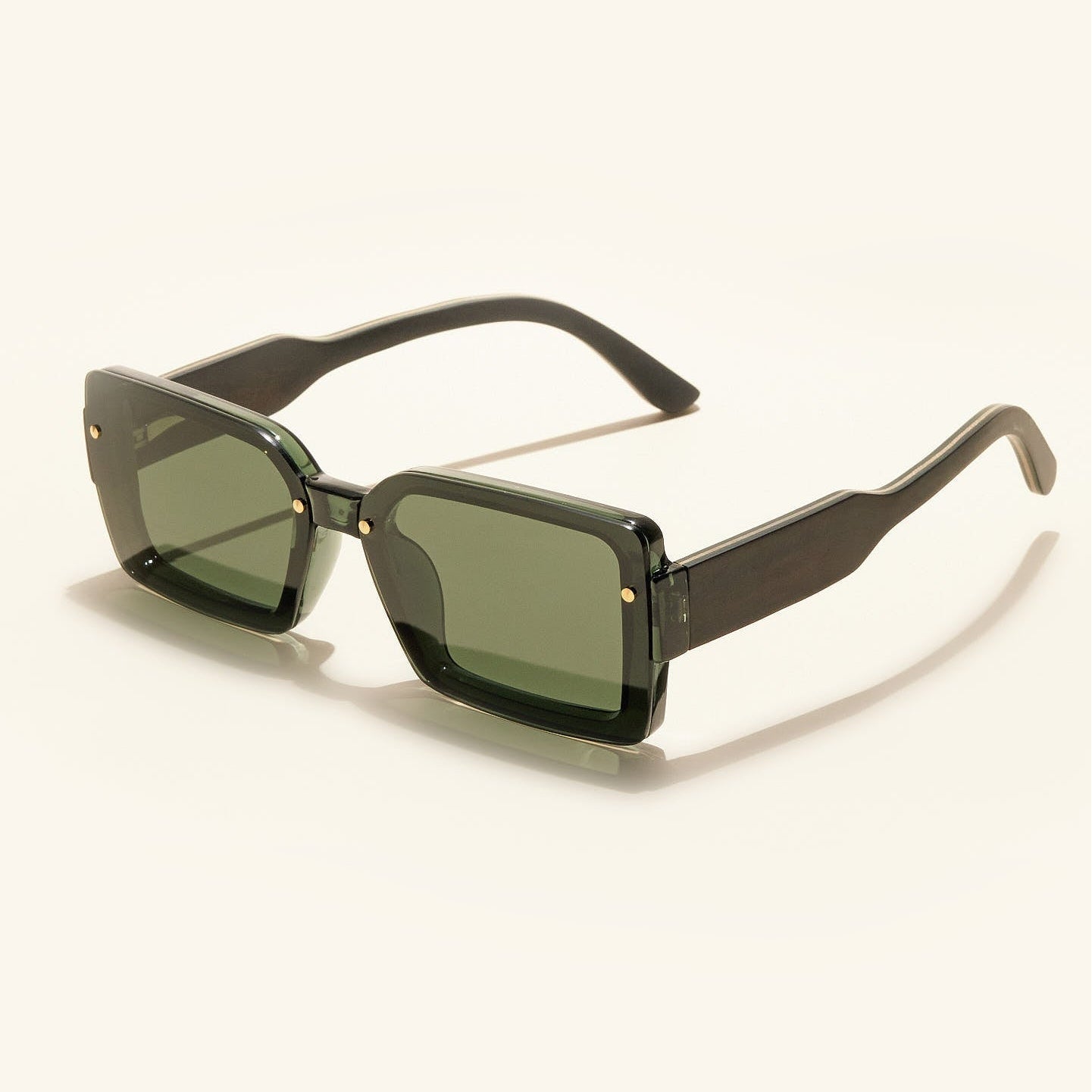 gafas de sol redondas#es:color_verde,en:color_green,it:colore_verde