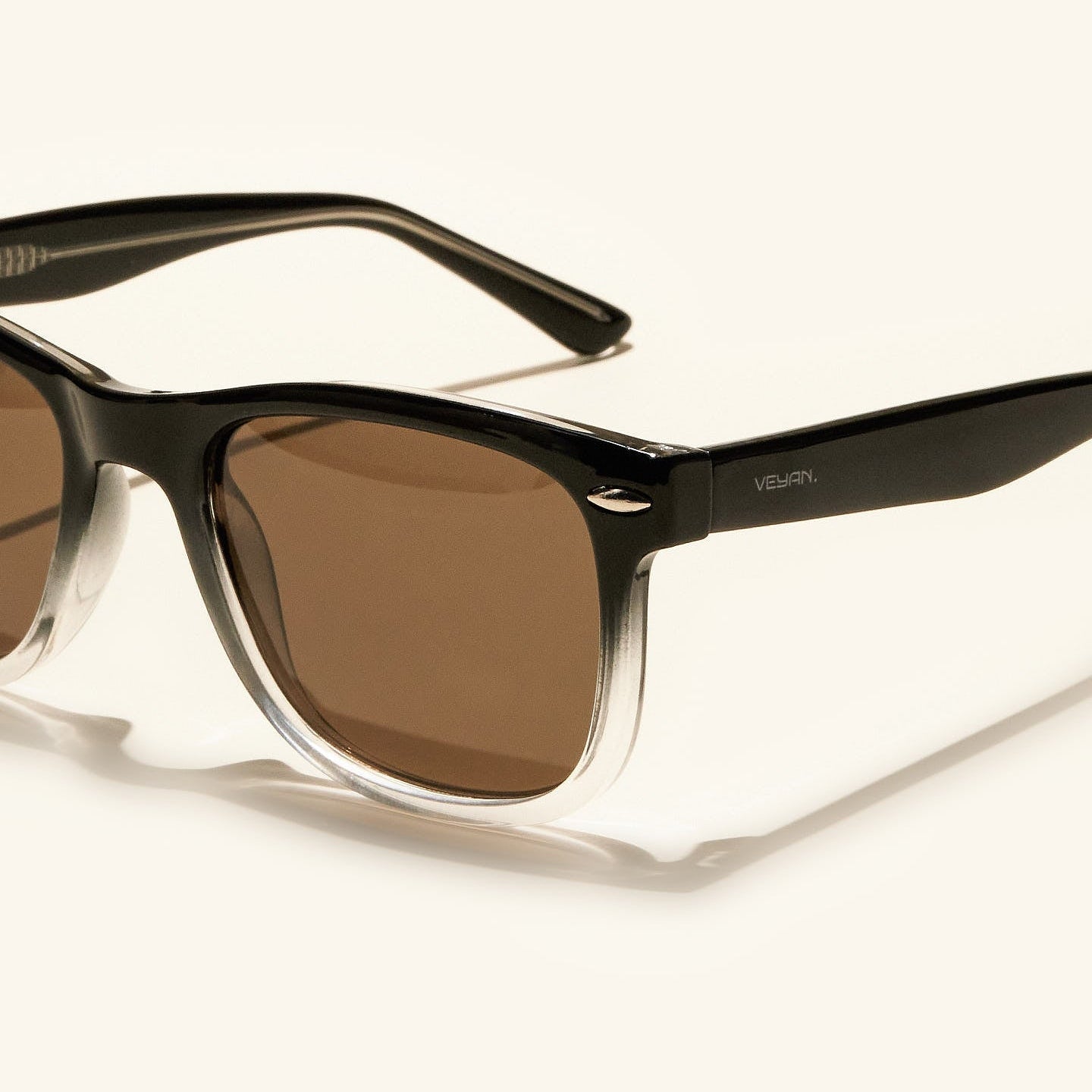 gafas de sol#es:color_naranja-blanco,en:color_orange-white,it:colore_arancia-bianco