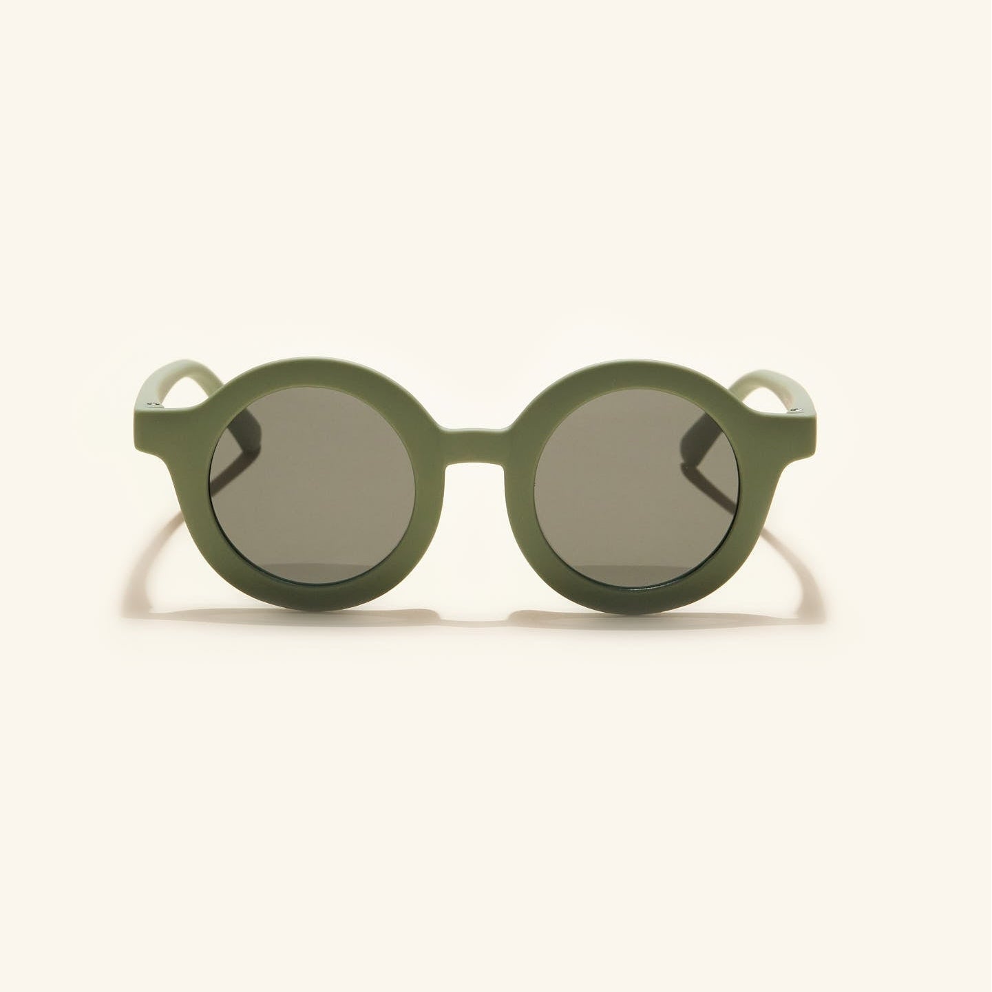 gafas de sol redondas#es:color_verde,en:color_green,it:colore_verde