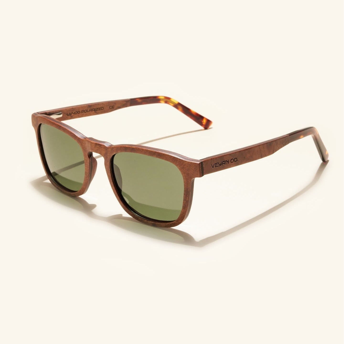 gafas de sol madera#es:color_nogal,en:color_nogal,it:colore_nogal