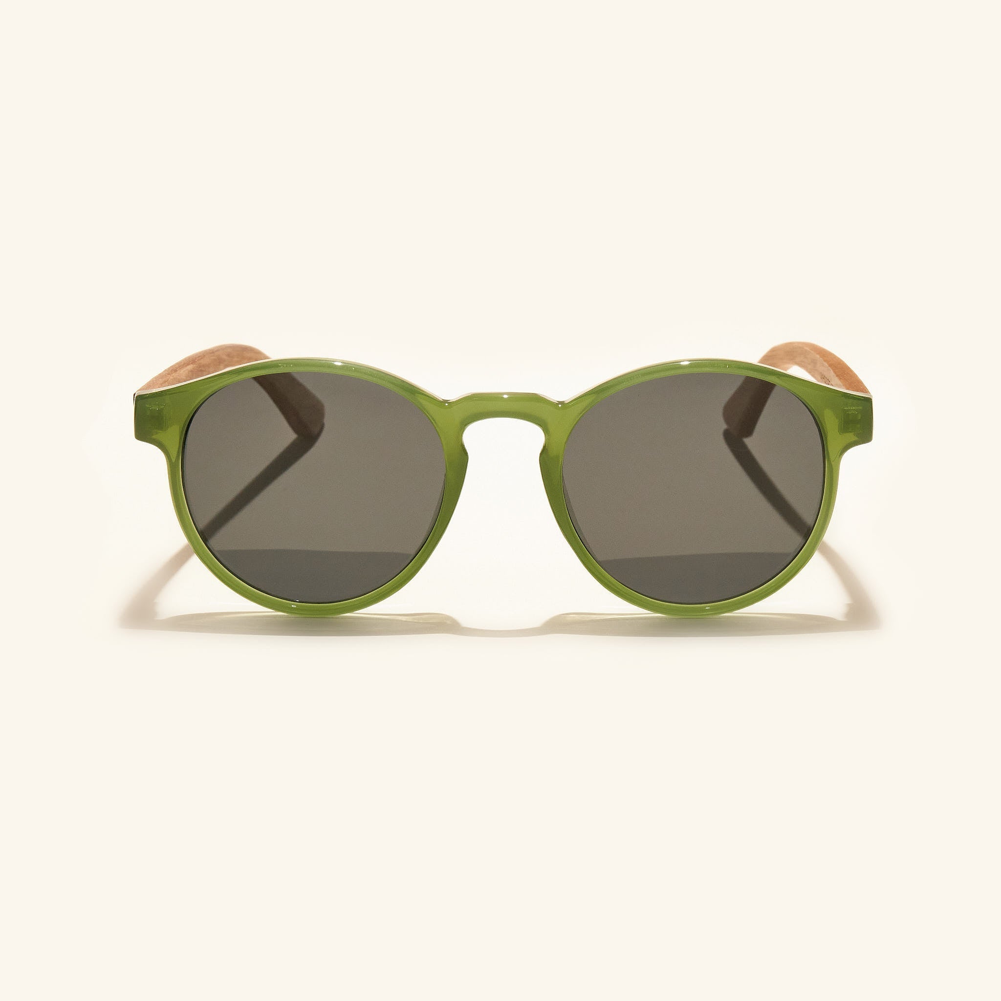 gafas de sol redondas#es:color_verde,en:color_green,it:colore_verde