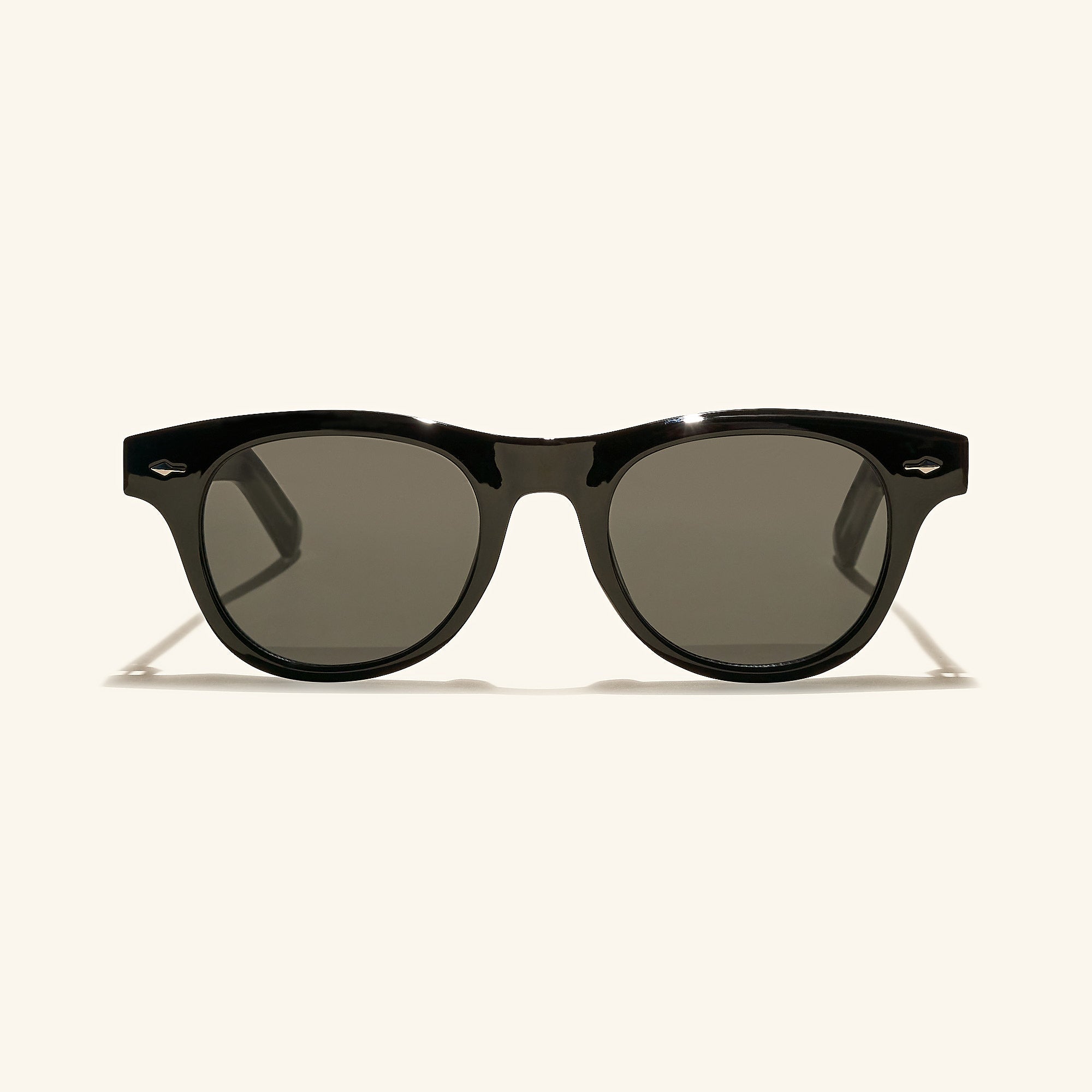 gafas de sol#es:color_negro,en:color_black,it:colore_nero