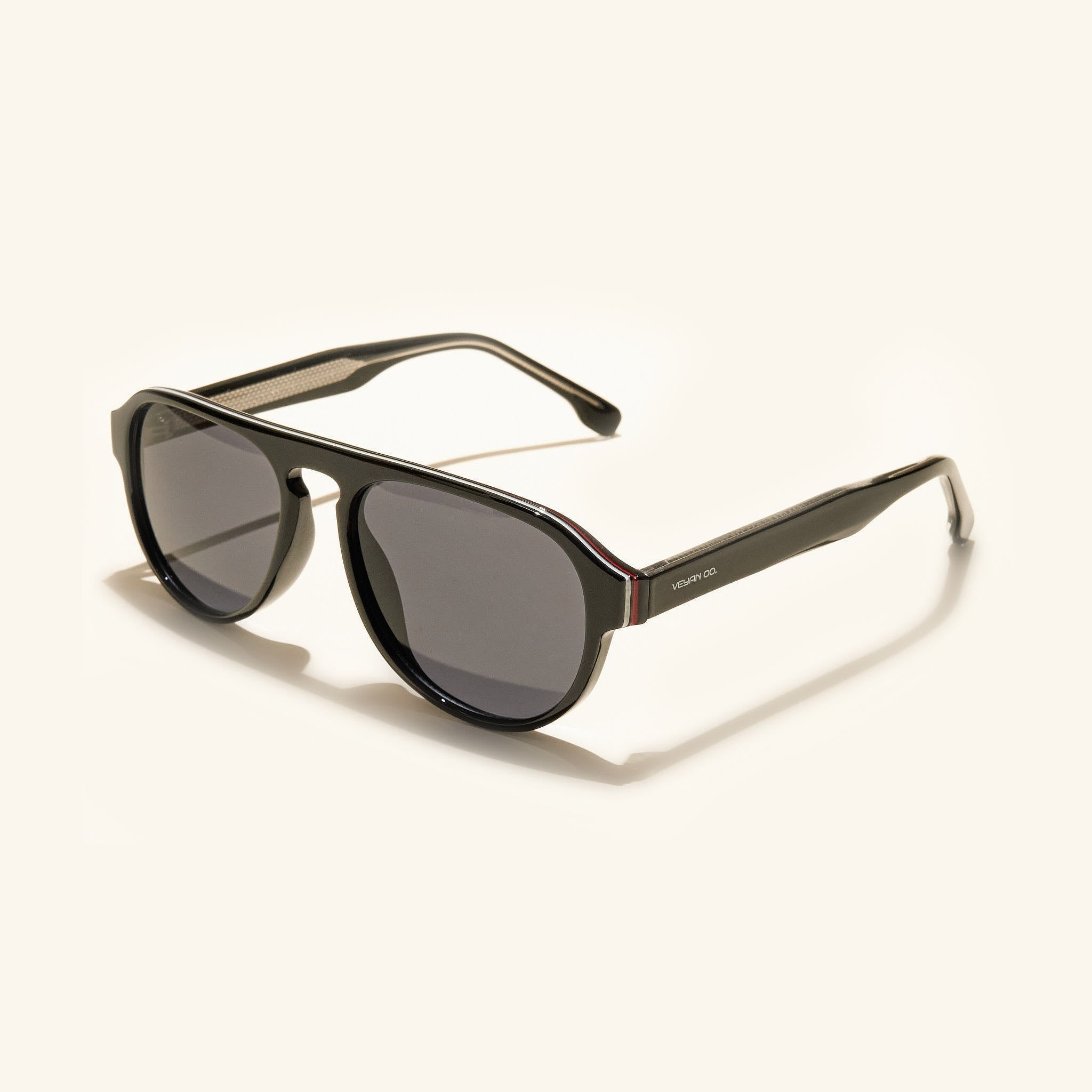 gafas de sol#es:color_negro,en:color_black,it:colore_nero