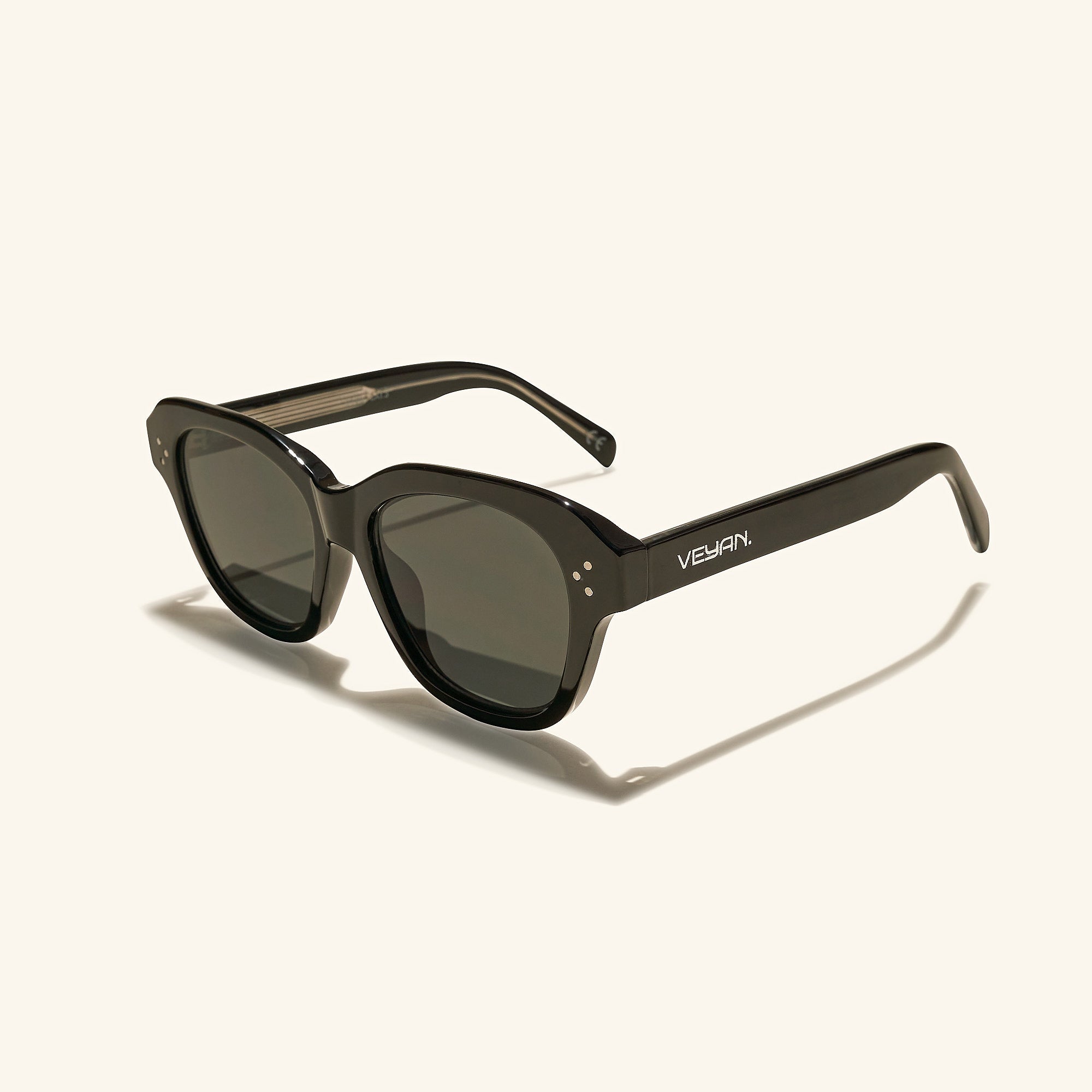 gafas de sol#es:color_negro,en:color_black,it:colore_nero