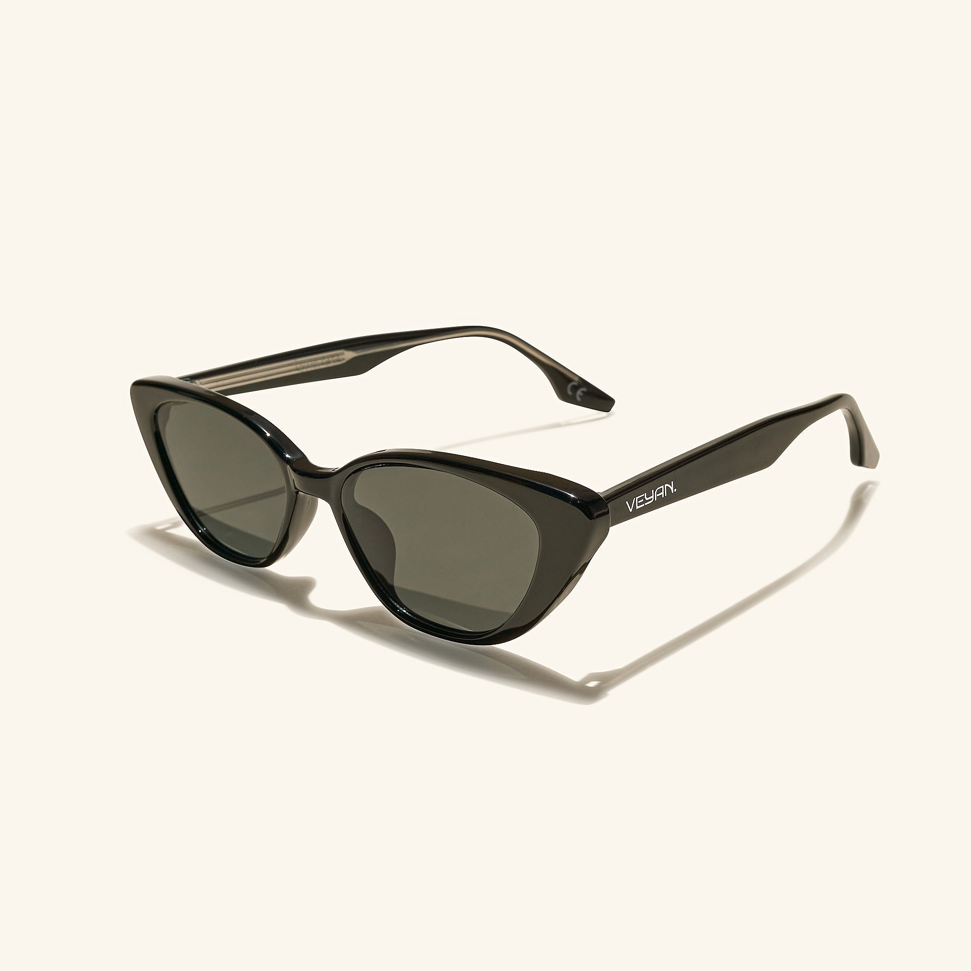 gafas de sol#es:color_negro,en:color_black,it:colore_nero