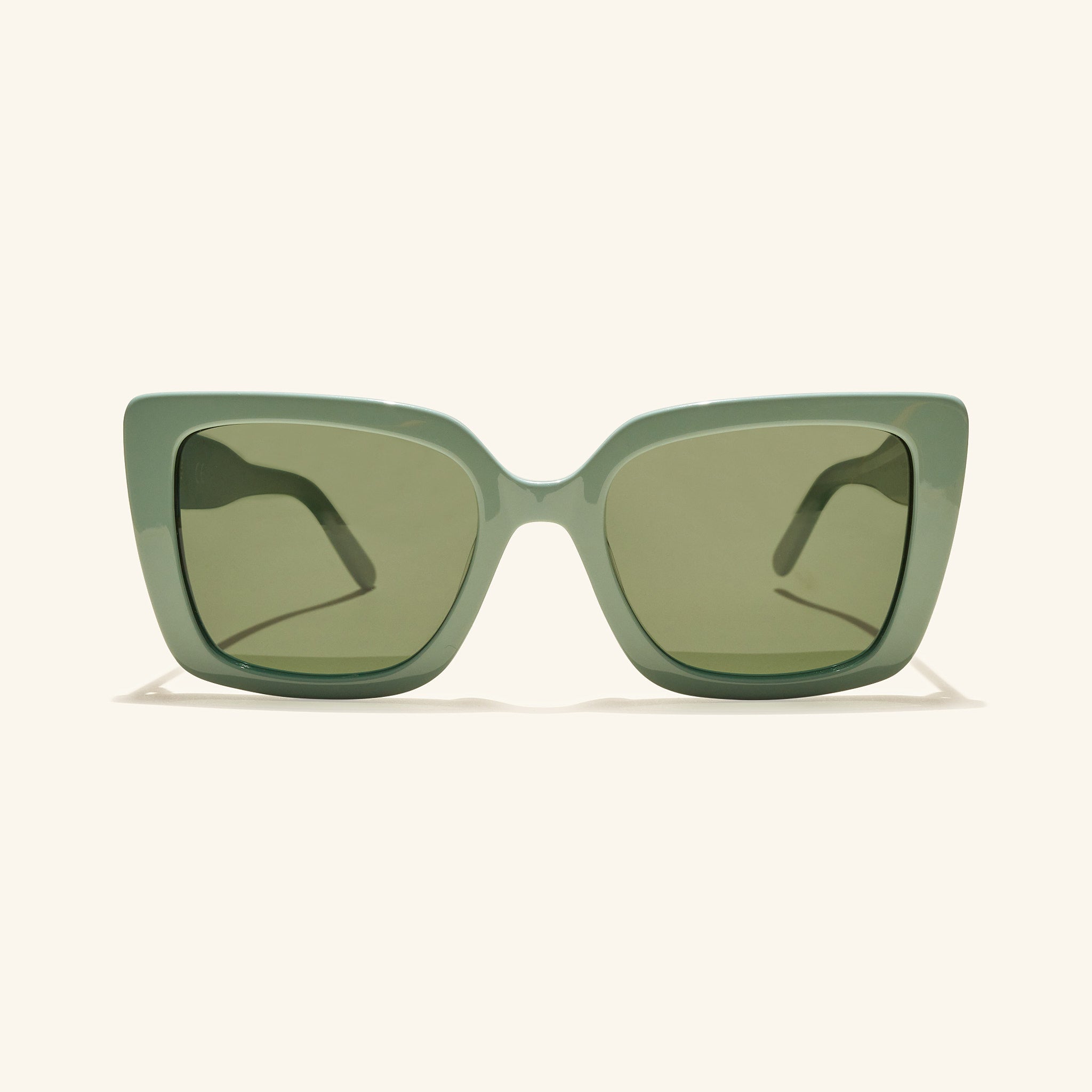 gafas de sol redondas#es:color_verde,en:color_green,it:colore_verde