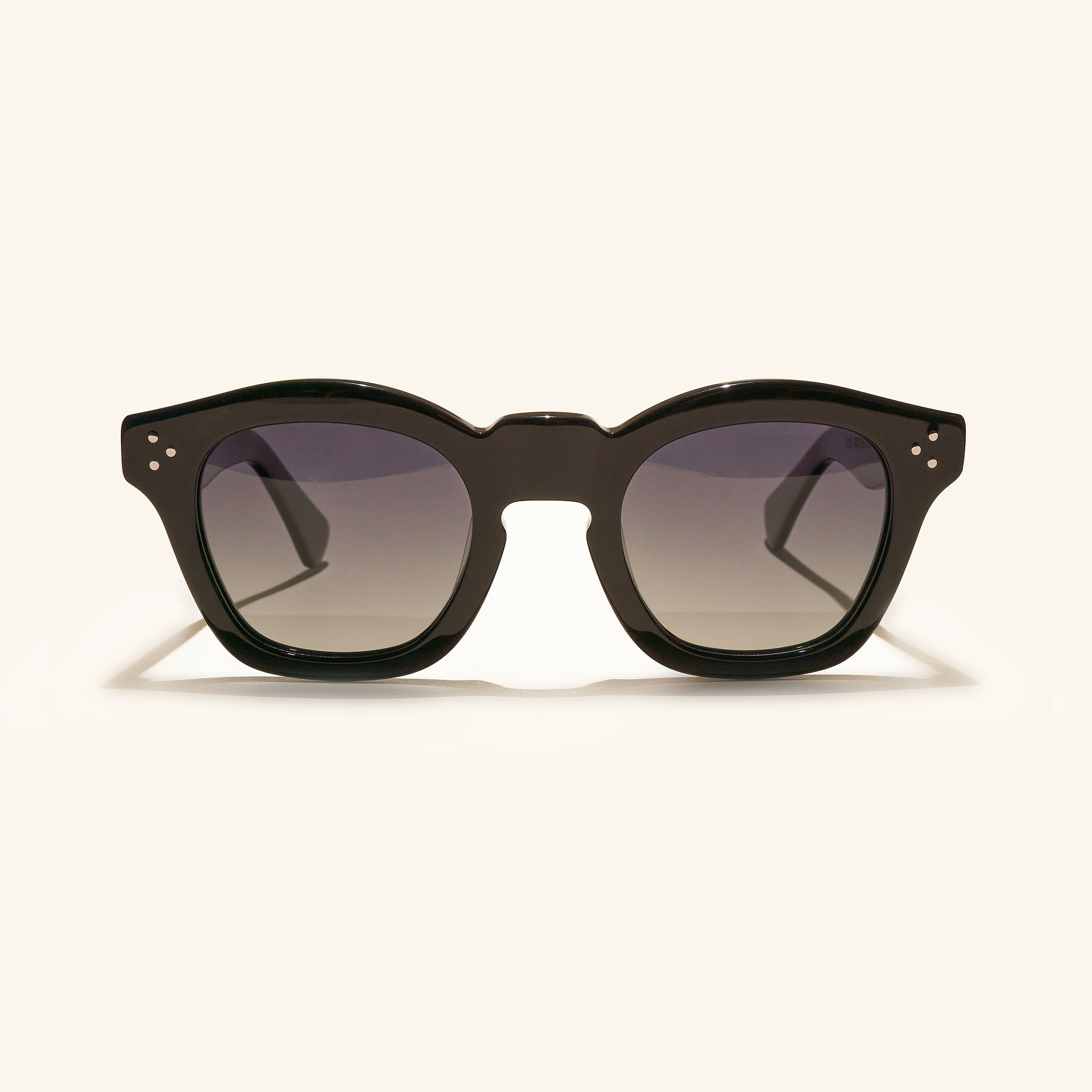 gafas de sol#es:color_negro,en:color_black,it:colore_nero