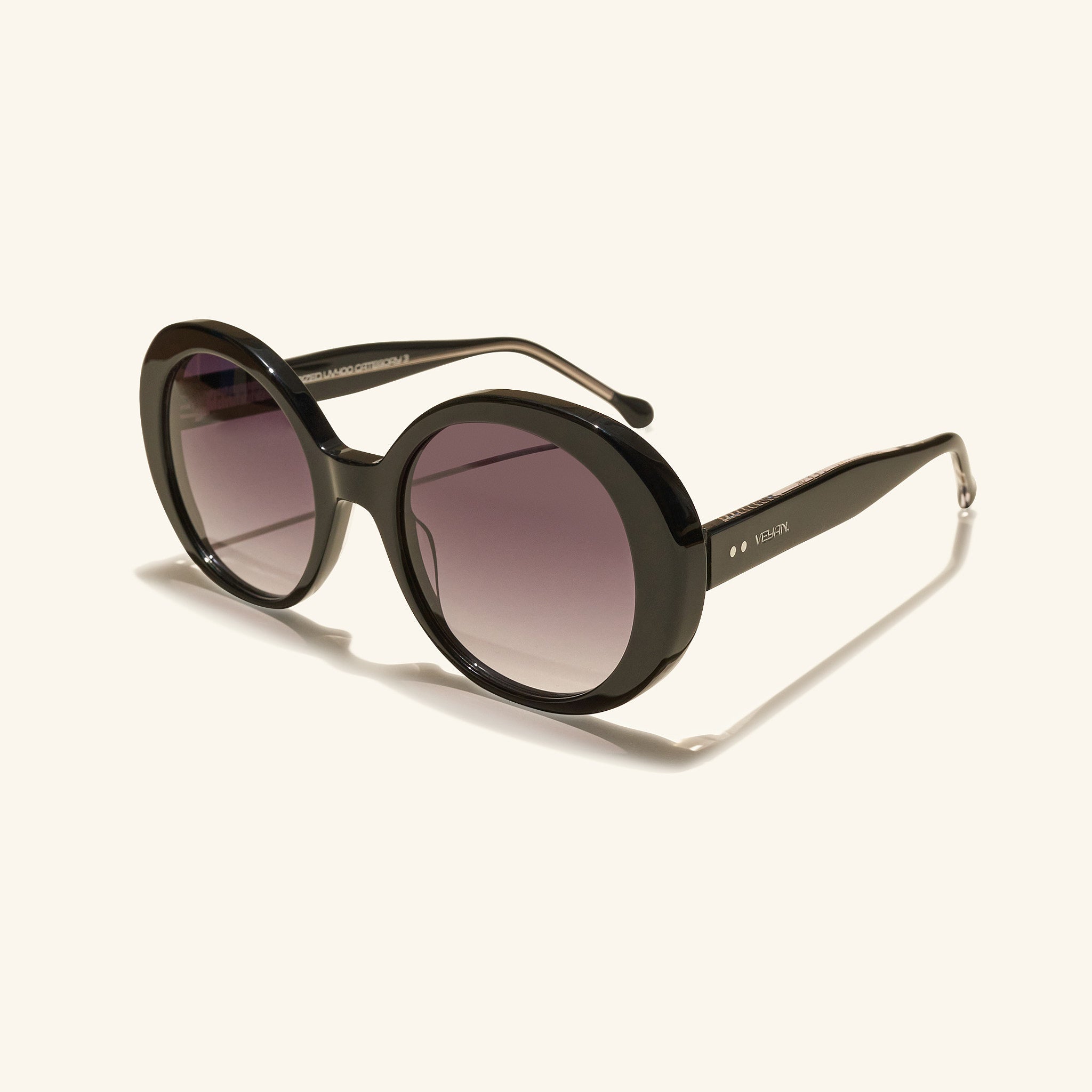 gafas de sol#es:color_negro,en:color_black,it:colore_nero