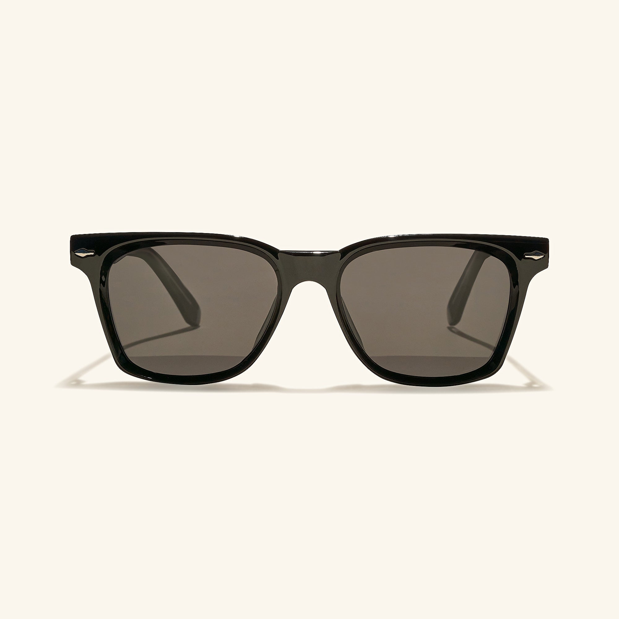 gafas de sol#es:color_negro,en:color_black,it:colore_nero