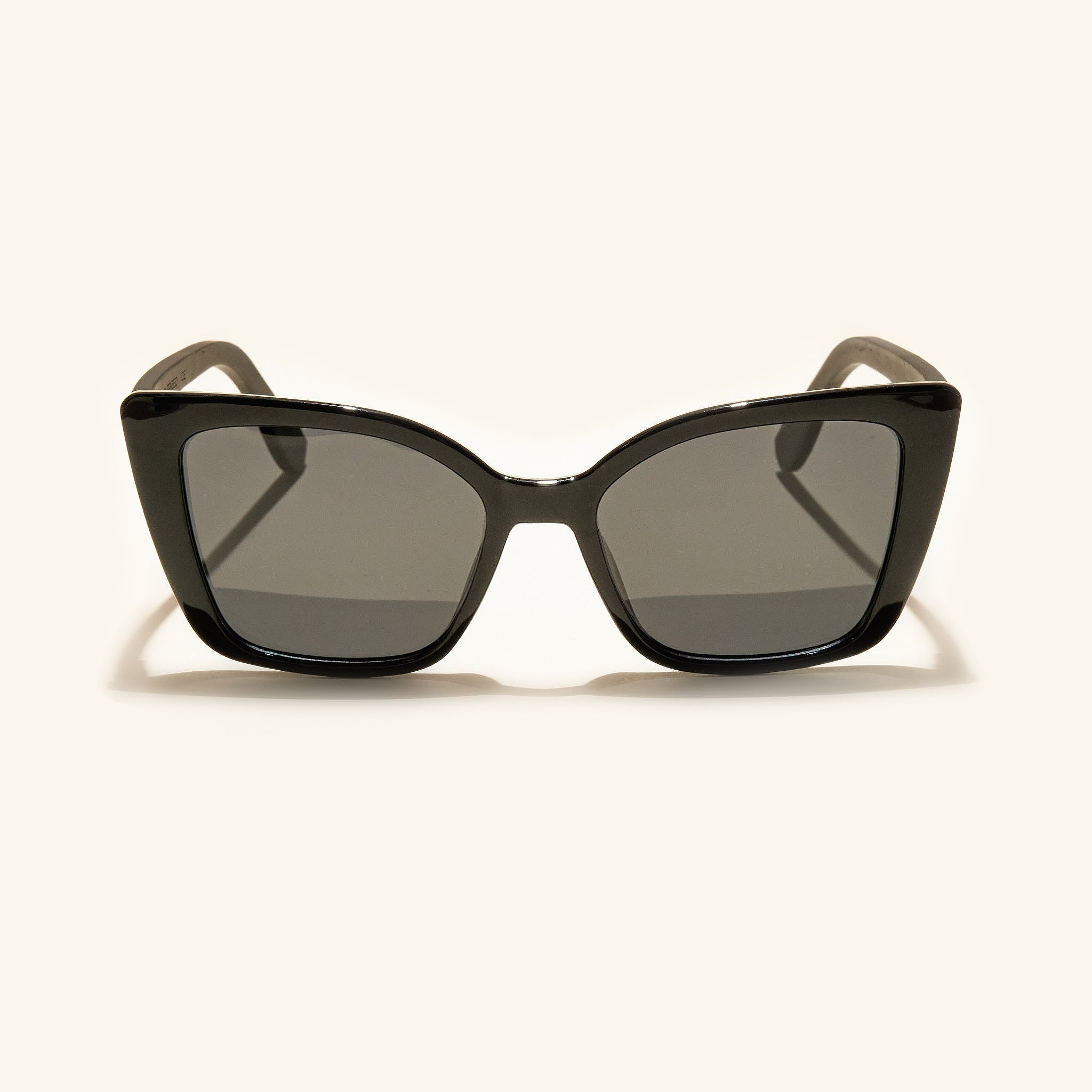 gafas de sol#es:color_negro,en:color_black,it:colore_nero