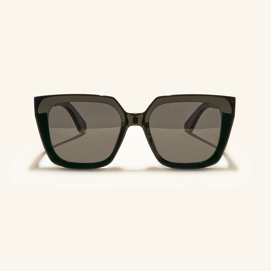 gafas de sol#es:color_negro,en:color_black,it:colore_nero