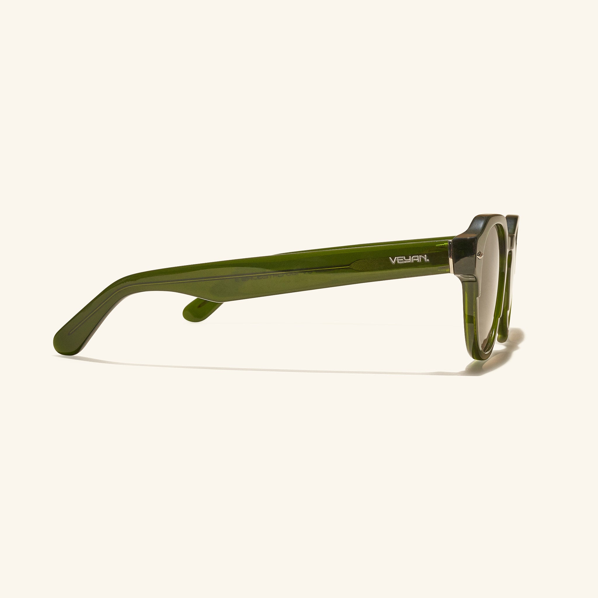 gafas de sol redondas#es:color_verde,en:color_green,it:colore_verde