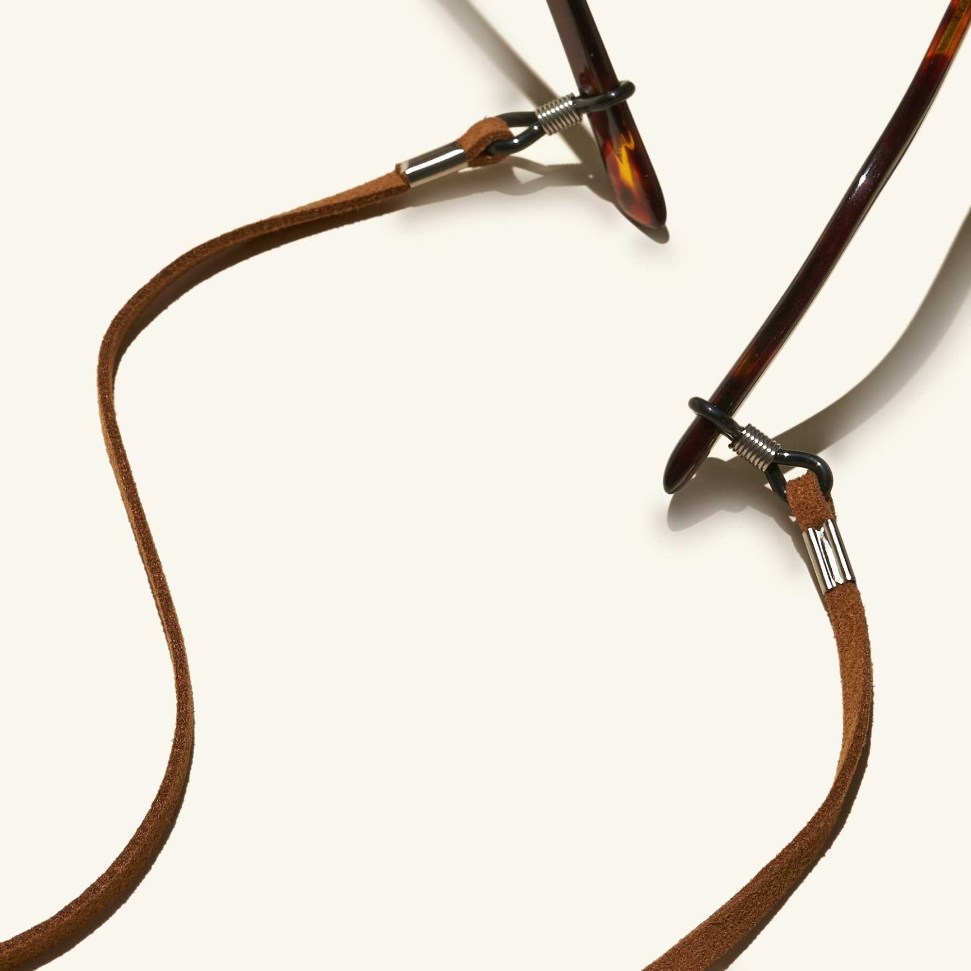 cordones_gafas#es:color_marrón,en:color_brown,it:colore_marrone