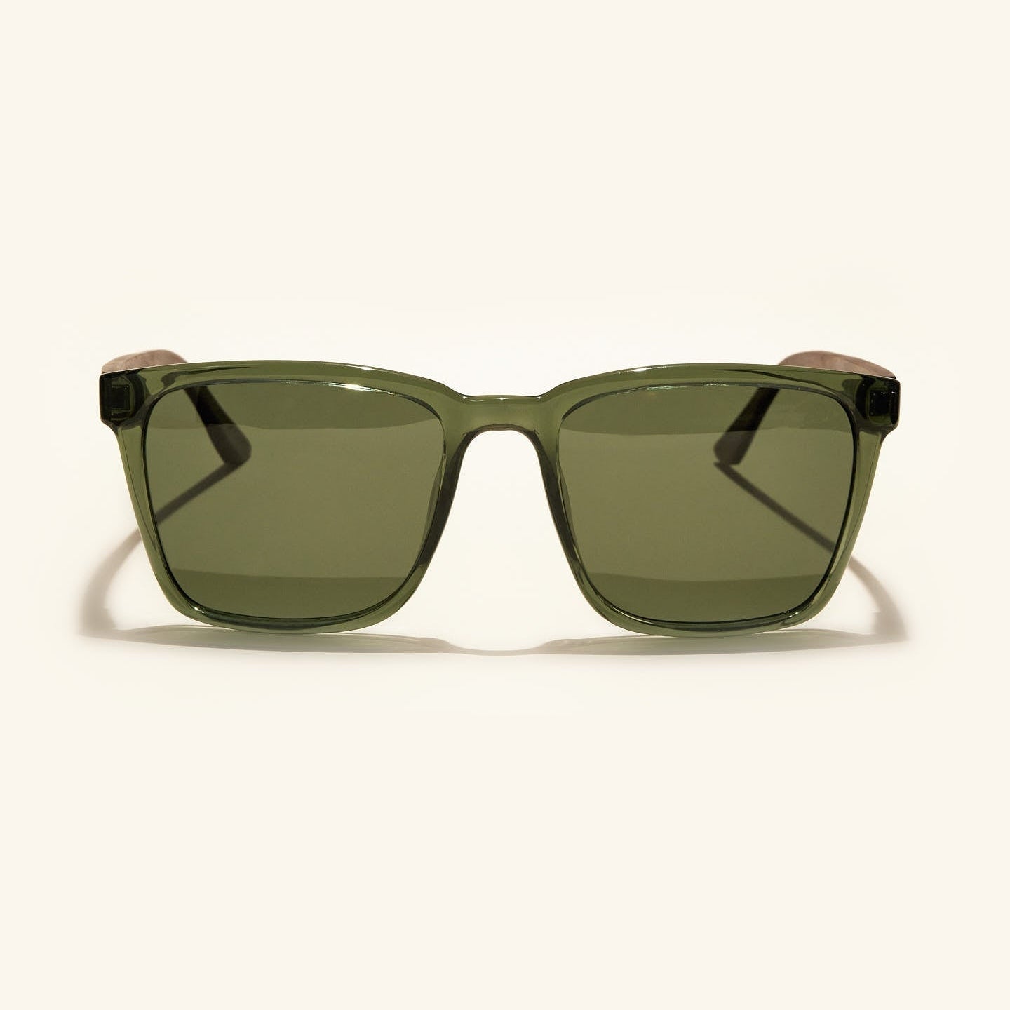 gafas de sol redondas#es:color_verde,en:color_green,it:colore_verde