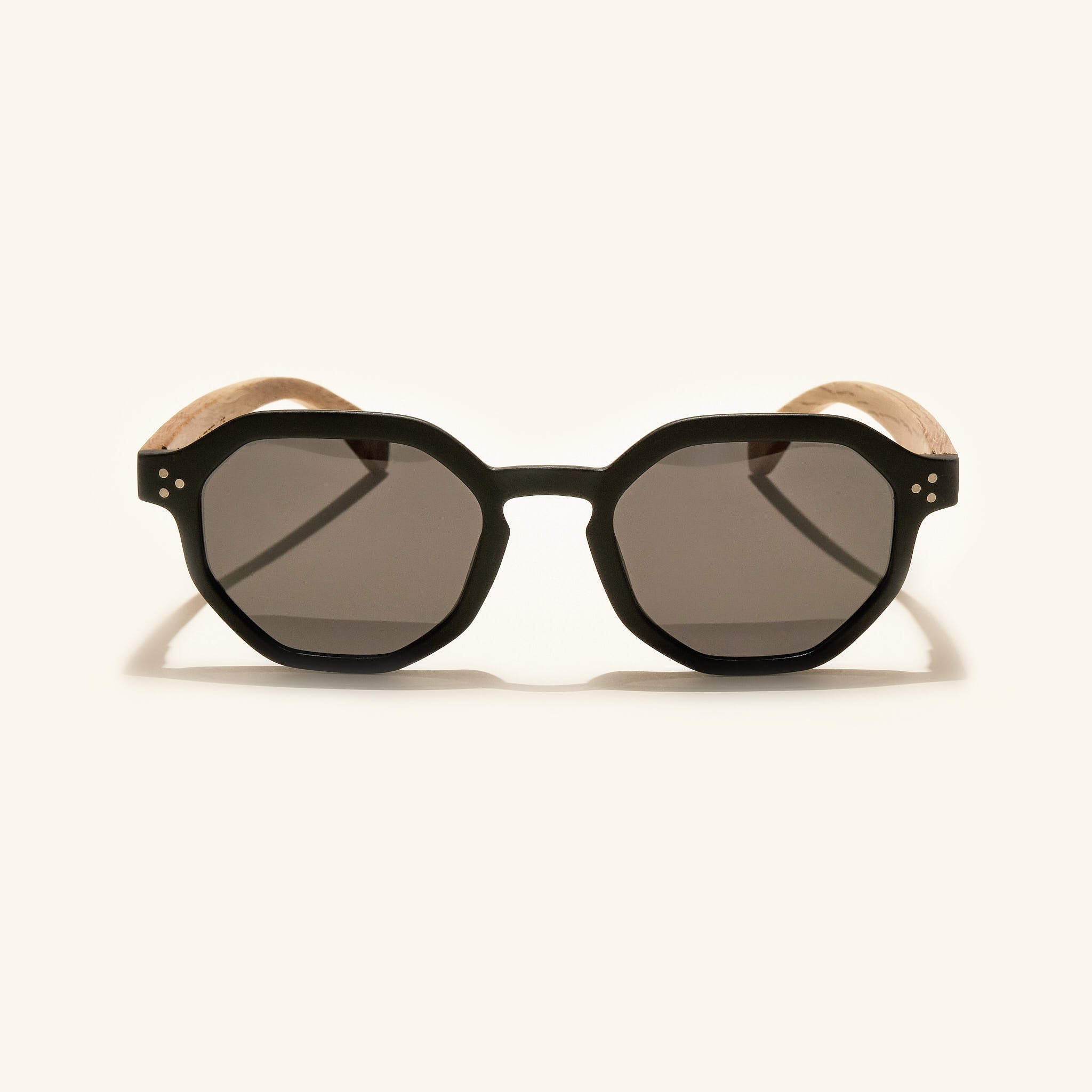 gafas de sol#es:color_negro,en:color_black,it:colore_nero