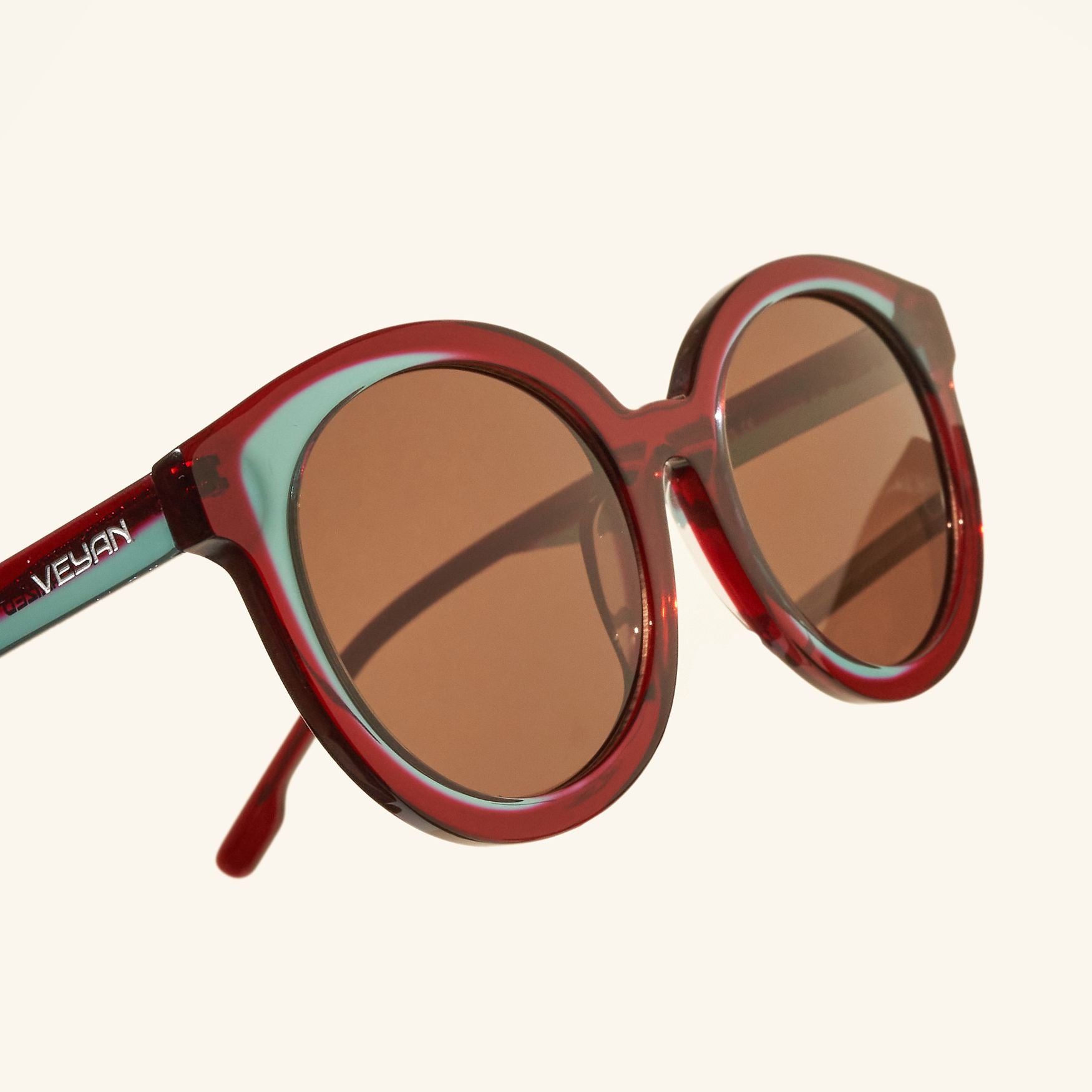 gafas de sol#es:color_rojo,en:color_red,it:colore_rosso